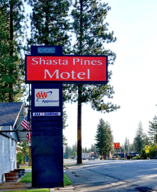 Shasta Pines Motel & Suites Burney Exterior photo